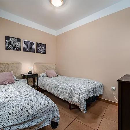 Rubarsal 1e Menyber Διαμέρισμα Nerja