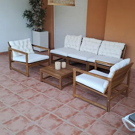 Rubarsal 1e Menyber Apartment *